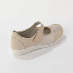 Babies très grande largeur, en cuir avec empiècements extensibles