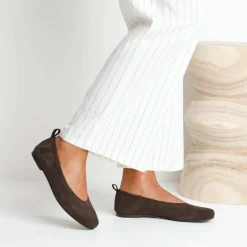 Ballerines croûte de cuir plates