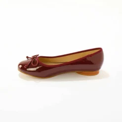 Ballerines plates vernies à noeud