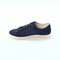 Basket basse zippée en cuir souple effet irisé