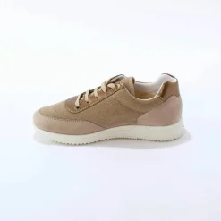 Baskets lacées spécial pieds sensibles, en tissu souple