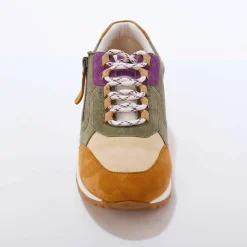 Baskets sneakers cuir, empiècements fantaisie contrastés