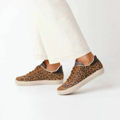 Baskets vintage croûte de cuir imprimé léopard
