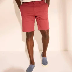 Bermuda chino arrondi sous le ventre