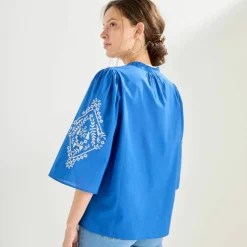 Blouse ample, manches 3/4 brodées