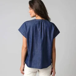 Blouse col V manches courtes denim léger