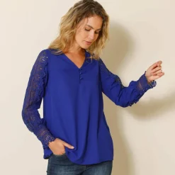 Blouse macramé col V manches longues, crêpe fluide