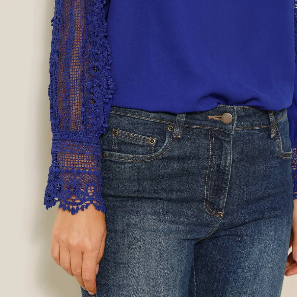 Blouse macramé col V manches longues, crêpe fluide