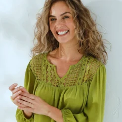 Blouse macramé manches 3/4
