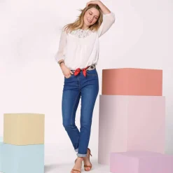 Blouse macramé unie, voile plumetis