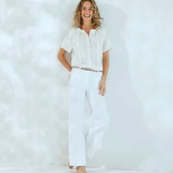 Blouse manches courtes finitions en macramé, unie