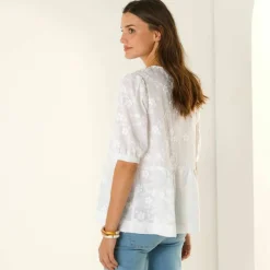 Blouse à nouettes, brodée fleurs 3D