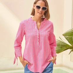 Blouse rayée en seersucker, nouettes aux manches