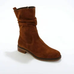 Bottes fourrées en cuir plissé
