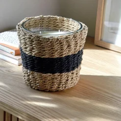 Bougie parfumée et panier tressé