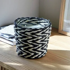 Bougie parfumée et panier tressé