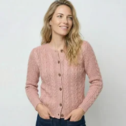 Cardigan boutonné, maille torsadée