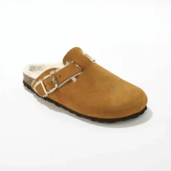 Chaussons fourrés forme sabot, cuir suédé