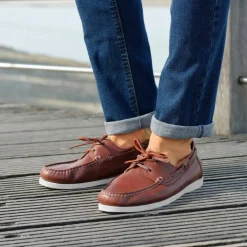 Chaussures bateau en cuir