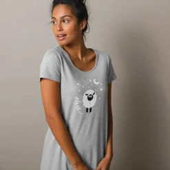 Chemise de nuit courte manches courtes imprimé "mouton"