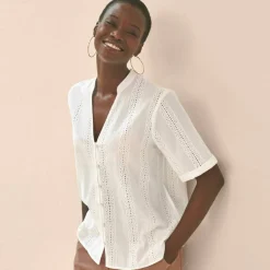 Chemisier col tunisien en broderie anglaise, manches courtes