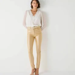 Chemisier voile plumetis, détails macramé