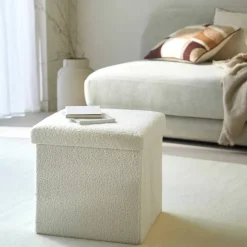 Coffre pouf en bouclette sherpa