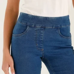 Corsaire fuselé ultra stretch, maille effet jean