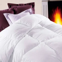 Couette duvet oie blanche luxe chambre tempérée