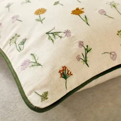 Coussin coton lin broderie fleurie
