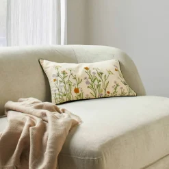 Coussin rectangulaire coton lin broderie fleurie