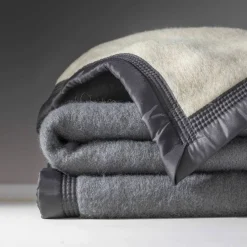 Couverture bicolore pure laine 600 g/m²