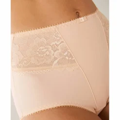 Gaine amincissante dentelle et microfibre