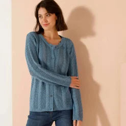 Gilet boutonné col rond à écailles, maille ajourée
