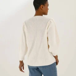 Gilet boutonné col V, maille anglaise