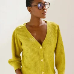 Gilet boutonné col V, maille anglaise