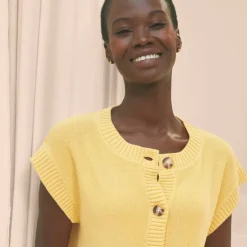 Gilet boutonné, sans manches