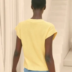 Gilet boutonné, sans manches