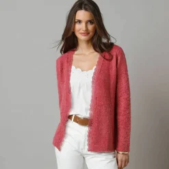 Gilet en maille poilue, détail de macramé