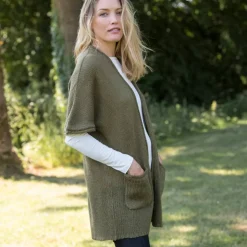 Gilet long ouvert manches courtes toucher doux