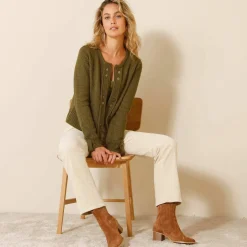 Gilet maille fantaisie boutons dorés vieillis