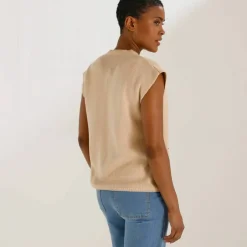 Gilet sans manches boutonné