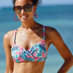 Haut de maillot de bain avec armatures drapé Bawa - forme corbeille