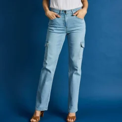 Jean droit cargo