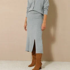 Jupe midi évasée en tricot