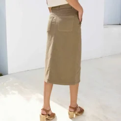 Jupe mi-longue boutonnée