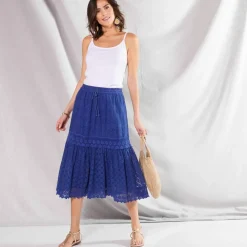 Jupe mi-longue, dentelle et macramé