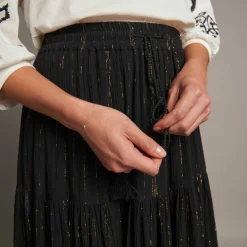 Jupon long en crépon et fils brillants, taille élastiquée