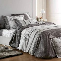Linge de lit Gabrielle en coton imprimé pois, fleurs et dentelle