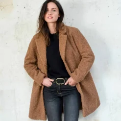 Manteau maille bouclette col tailleur